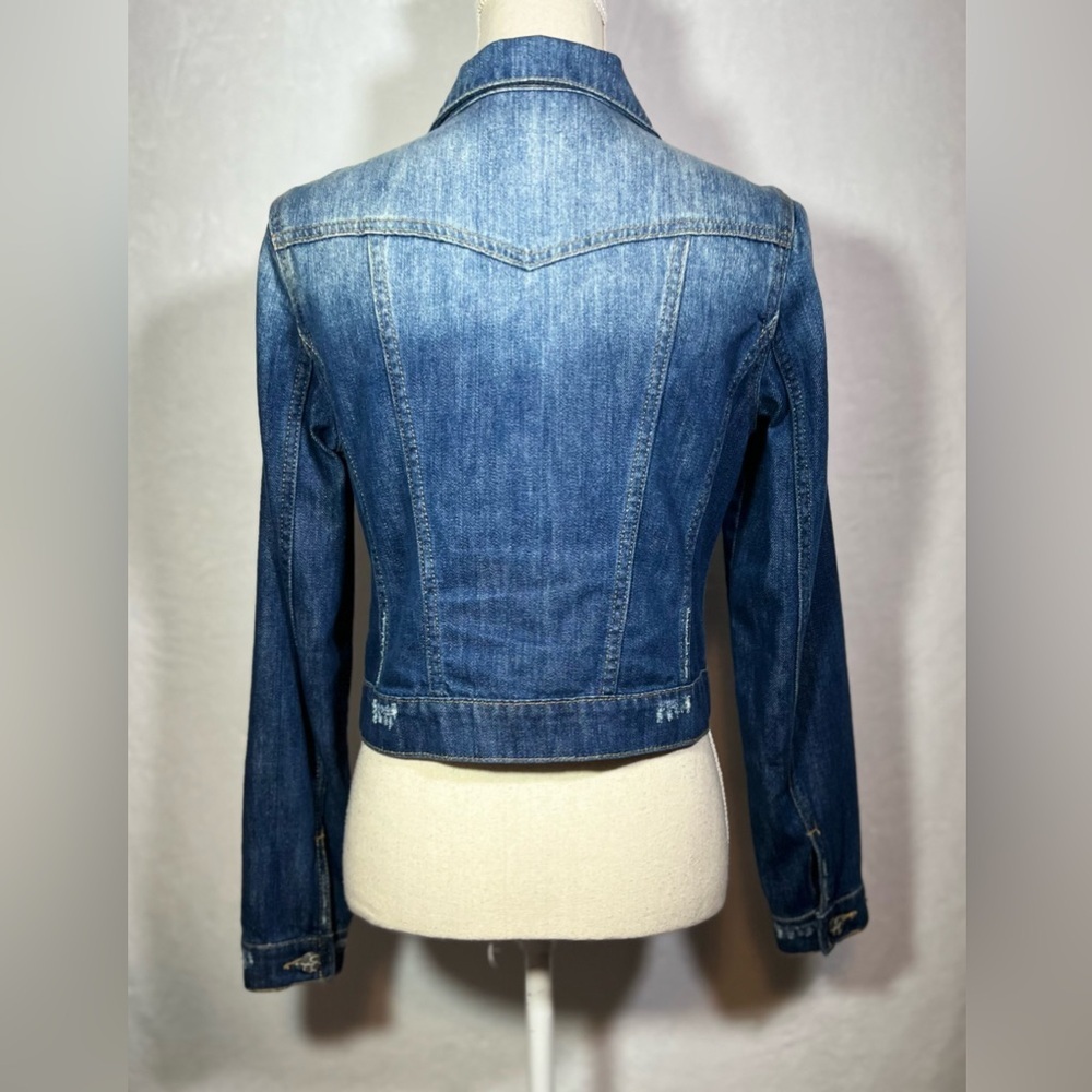 Jessica Simpson Distressed Blue Denim Jacket Size M Button Down Trendy Casual - Picture 4 of 8